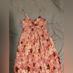 Eyeshadow Floral Dress in Mauve and Cream